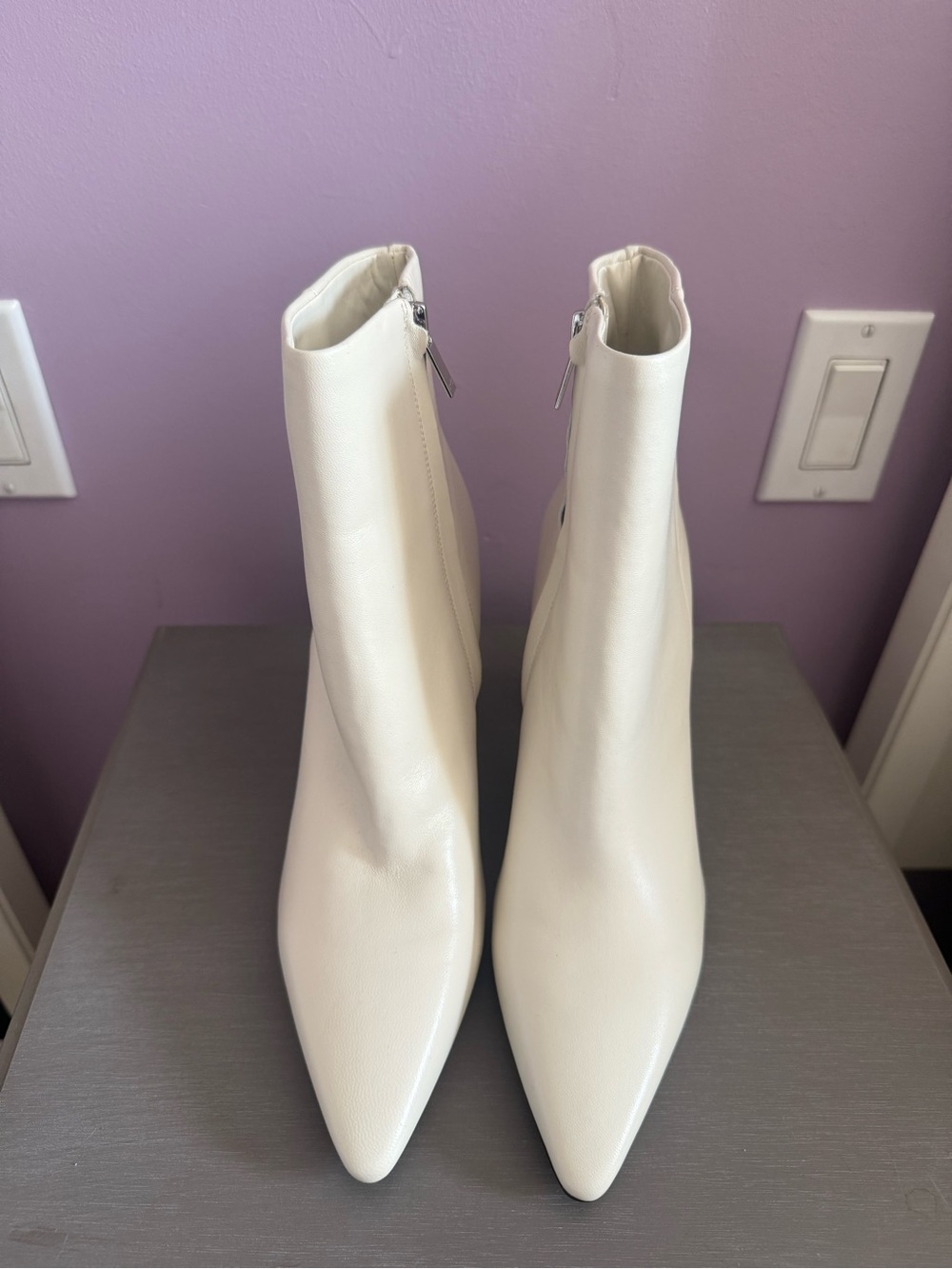 NWT Marc Fisher white Pointed Toe Bootie size 8